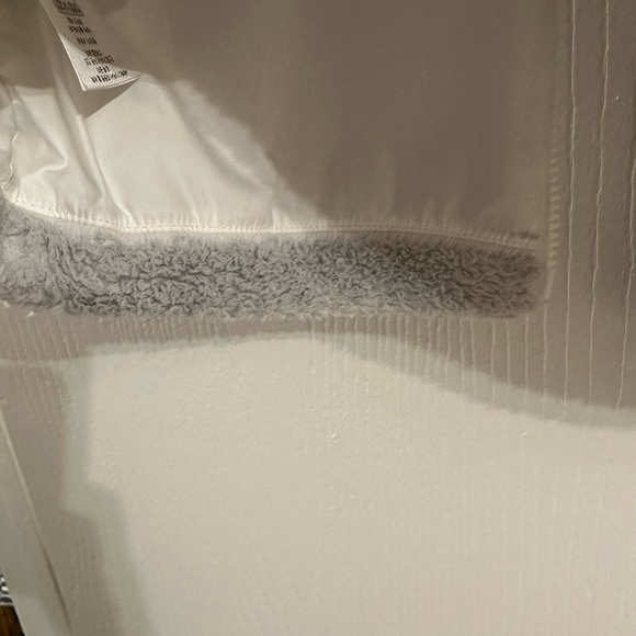 Patagonia Women's Los Gatos Fleece Vest - Picture 3 of 7